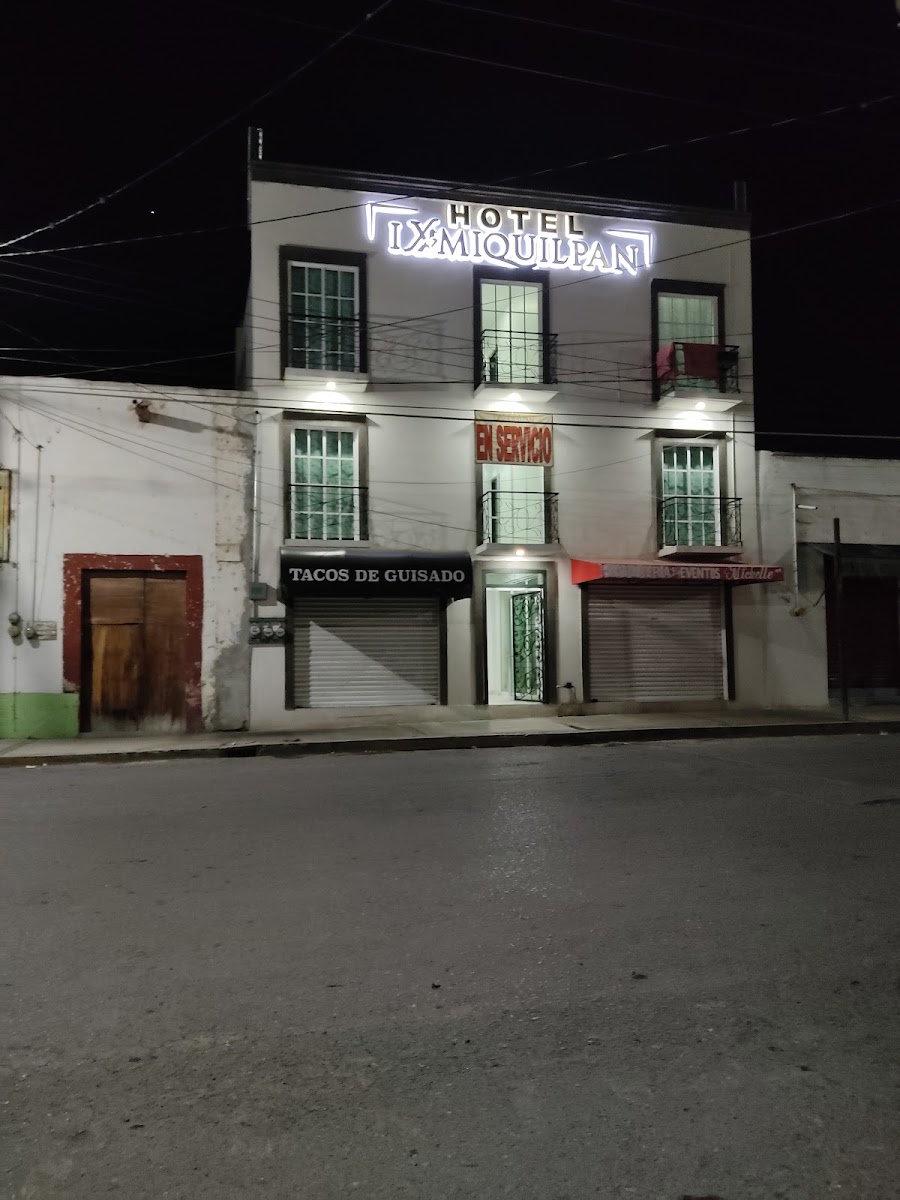 HOTEL IXMIQUILPAN